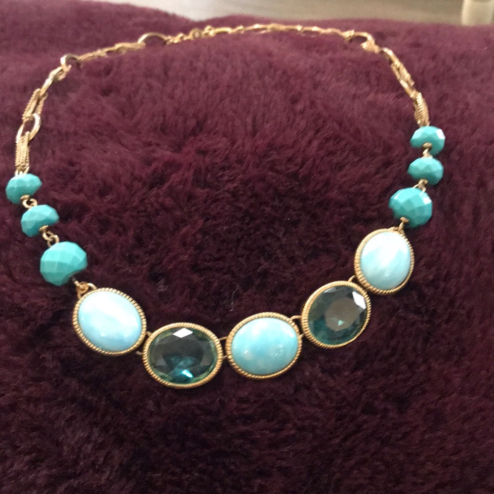 Nice necklace 🎁
